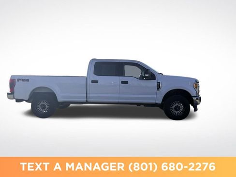 Used 2022 Ford F350 XLT w/ XLT Value Package AWD/4WD image 4