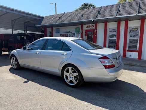Used 2007 Mercedes-Benz S 550 w/ Premium Pkg 1 image 6