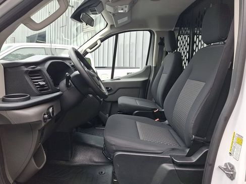 Used 2025 Ford Transit 250 Low Roof w/ Exterior Upgrade Package RWD image 12