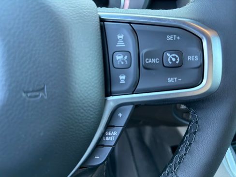 New 2026 RAM 1500 Big Horn AWD/4WD image 24
