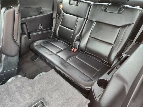 Used 2021 Ford Explorer XLT w/ Equipment Group 202A image 34