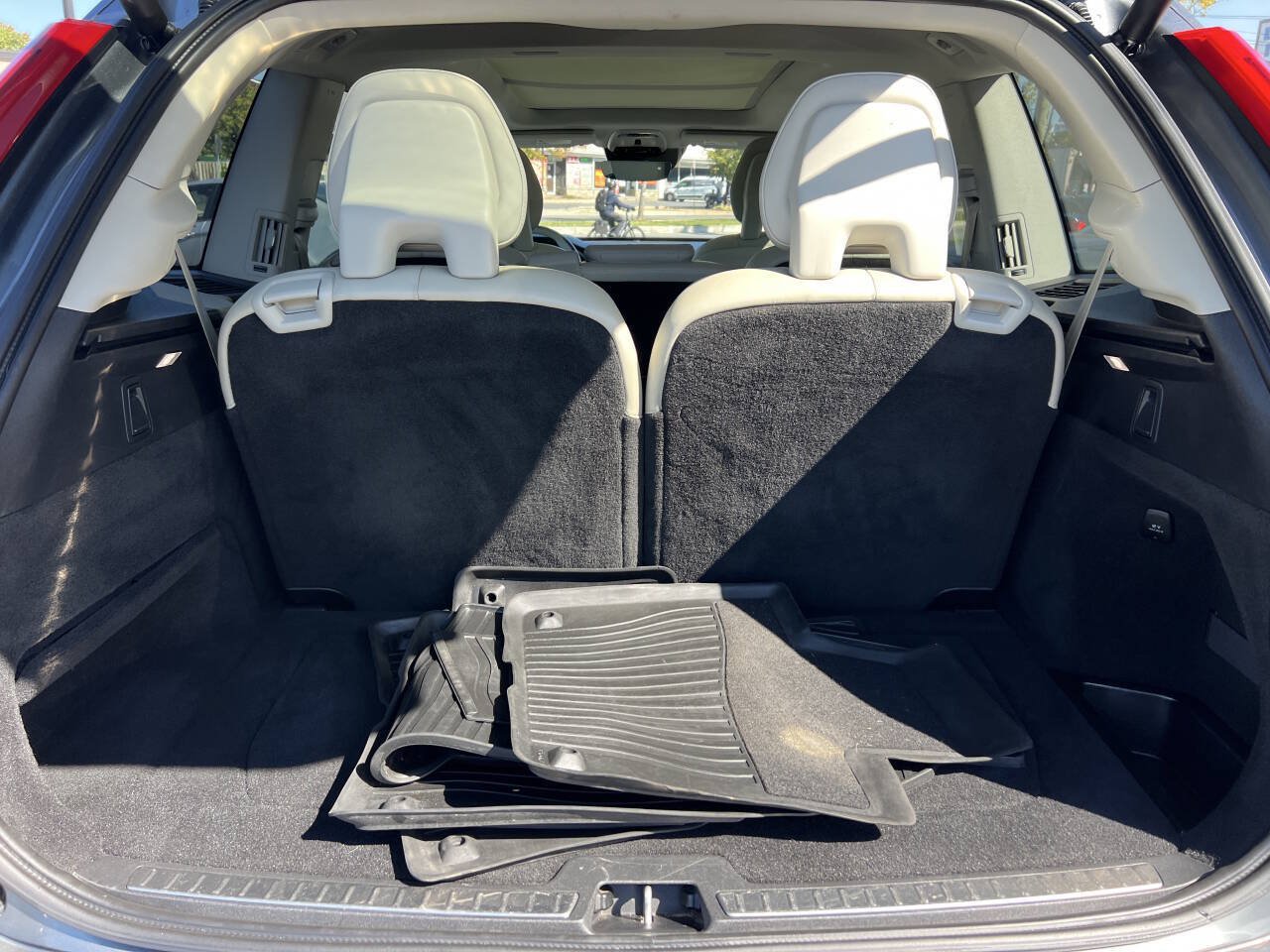 Used 2018 Volvo XC90 T6 Inscription w/ Convenience Package AWD/4WD image 21