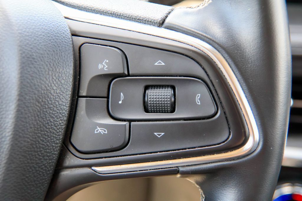 Used 2025 Buick Encore GX Preferred FWD image 13