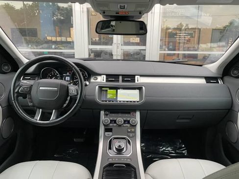 Used 2017 Land Rover Range Rover Evoque SE Premium AWD/4WD image 35