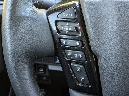 Used 2022 Nissan Frontier PRO-4X w/ Pro-4X Premium Package image 25