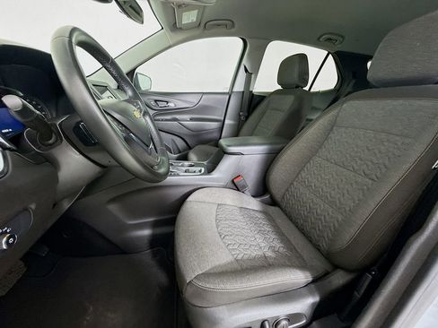 Used 2024 Chevrolet Equinox LT image 20