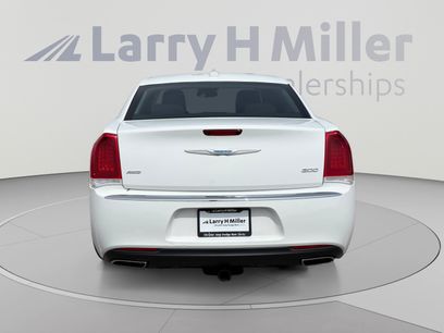 Used 2021 Chrysler 300 Touring w/ Driver Convenience Group