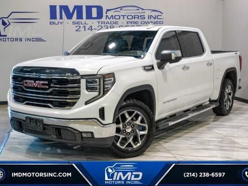 Used 2022 GMC Sierra 1500 SLT AWD/4WD image 2