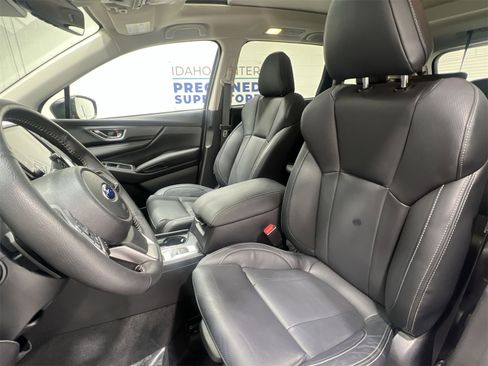 Used 2024 Subaru Ascent Limited w/ Technology Package image 11