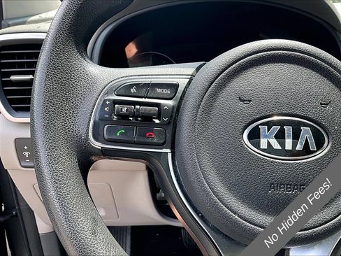 Used 2018 Kia Sportage LX FWD image 13