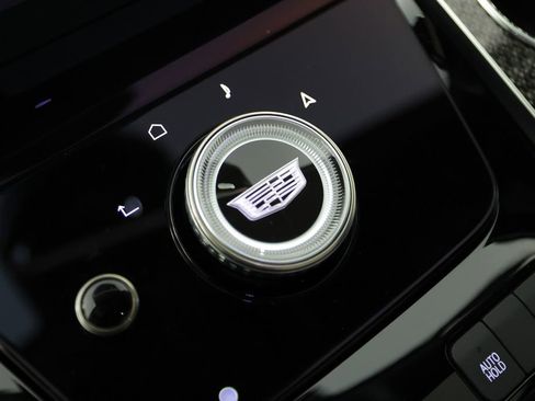 Used 2026 Cadillac Escalade V w/ LPO, ONYX Package AWD/4WD image 30