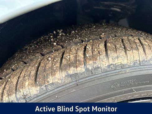 New 2026 Volkswagen Jetta SE image 11