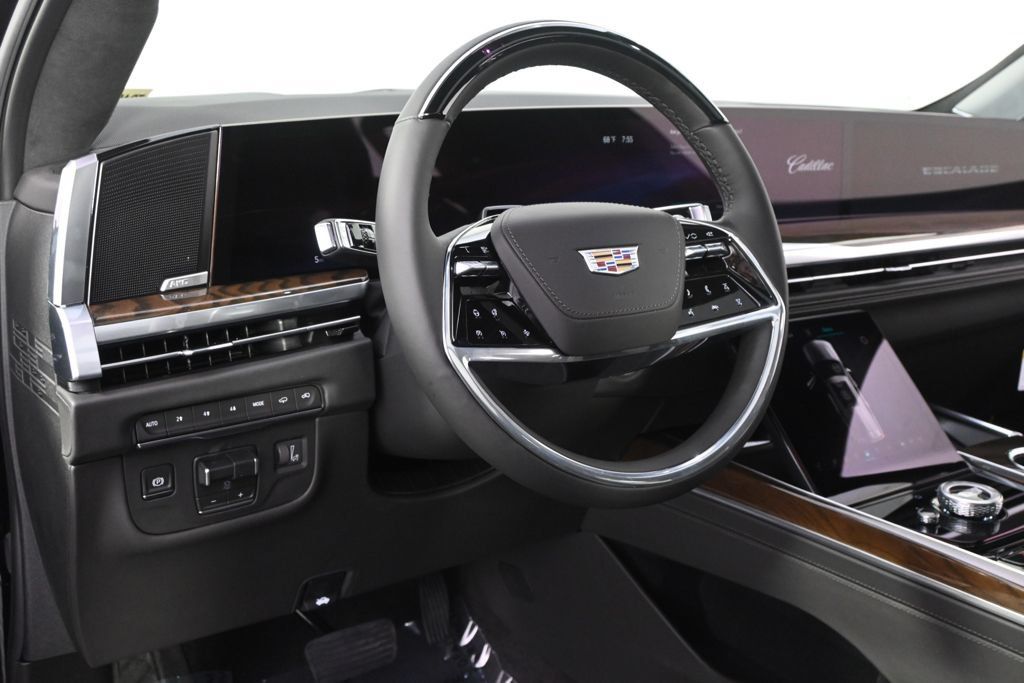 New 2026 Cadillac Escalade Platinum Sport w/ LPO, ONYX Package AWD/4WD image 12