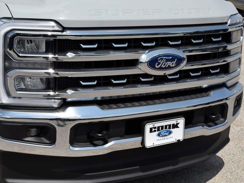 New 2026 Ford F250 Lariat w/ Chrome Package AWD/4WD image 25