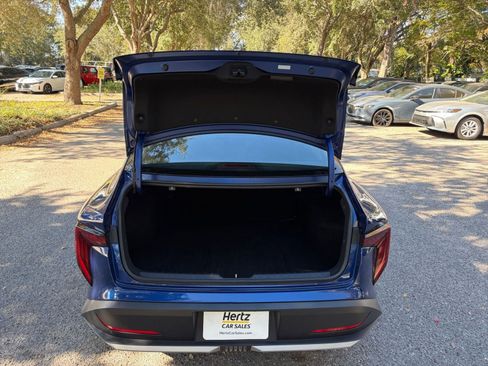 Used 2025 Kia K4 LXS image 24