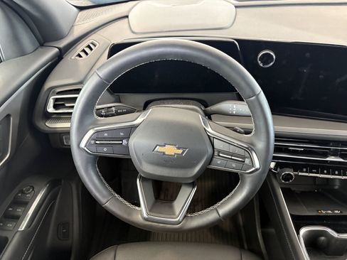 Used 2026 Chevrolet Traverse LT w/ Driver Confidence Package AWD/4WD image 14