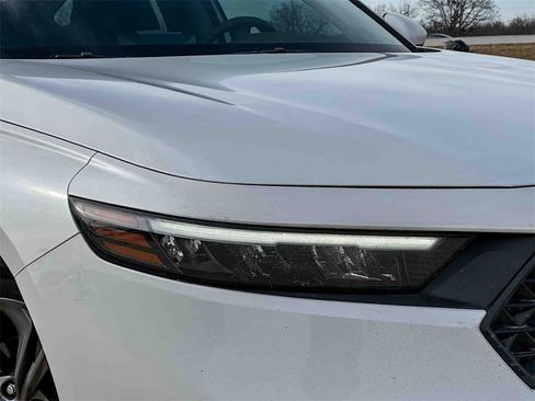 Used 2024 Honda Accord EX image 10