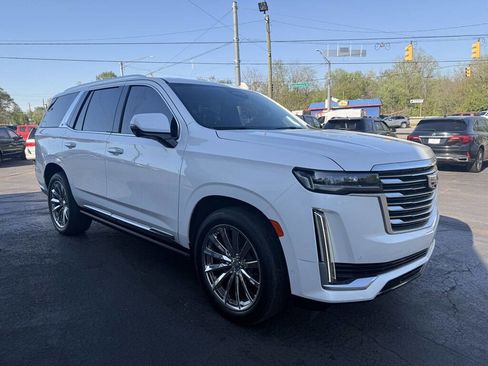 Used 2021 Cadillac Escalade Premium Luxury Platinum AWD/4WD image 2