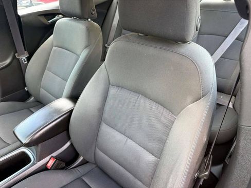Used 2016 Chevrolet Cruze LT w/ Convenience Package FWD image 17