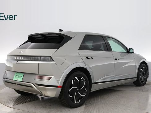Used 2024 Hyundai Ioniq 5 Limited RWD image 3