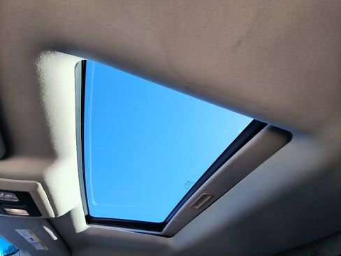 Used 2013 RAM 1500 Laramie Longhorn w/ Convenience Group image 33