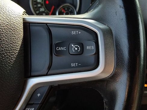 Used 2024 RAM 2500 Big Horn AWD/4WD image 21
