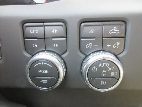 New 2026 GMC Sierra 1500 AT4 image 18