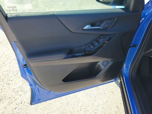 Used 2025 Chevrolet Equinox RS w/ Safety and Technology Package image 36