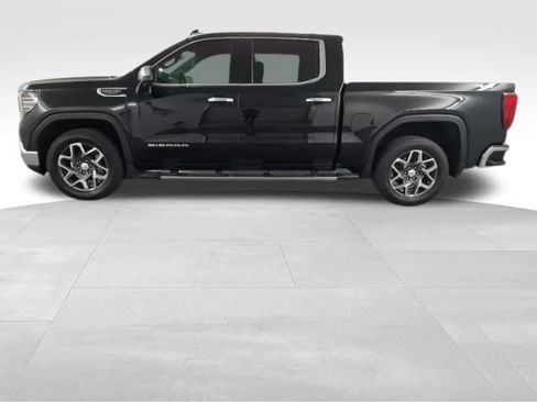 Used 2025 GMC Sierra 1500 SLT w/ SLT Premium Package AWD/4WD image 4