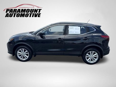 Used 2017 Nissan Rogue Sport SV FWD image 4