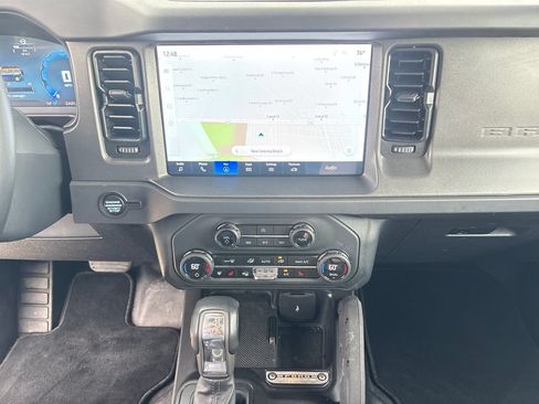Used 2025 Ford Bronco Badlands AWD/4WD image 23