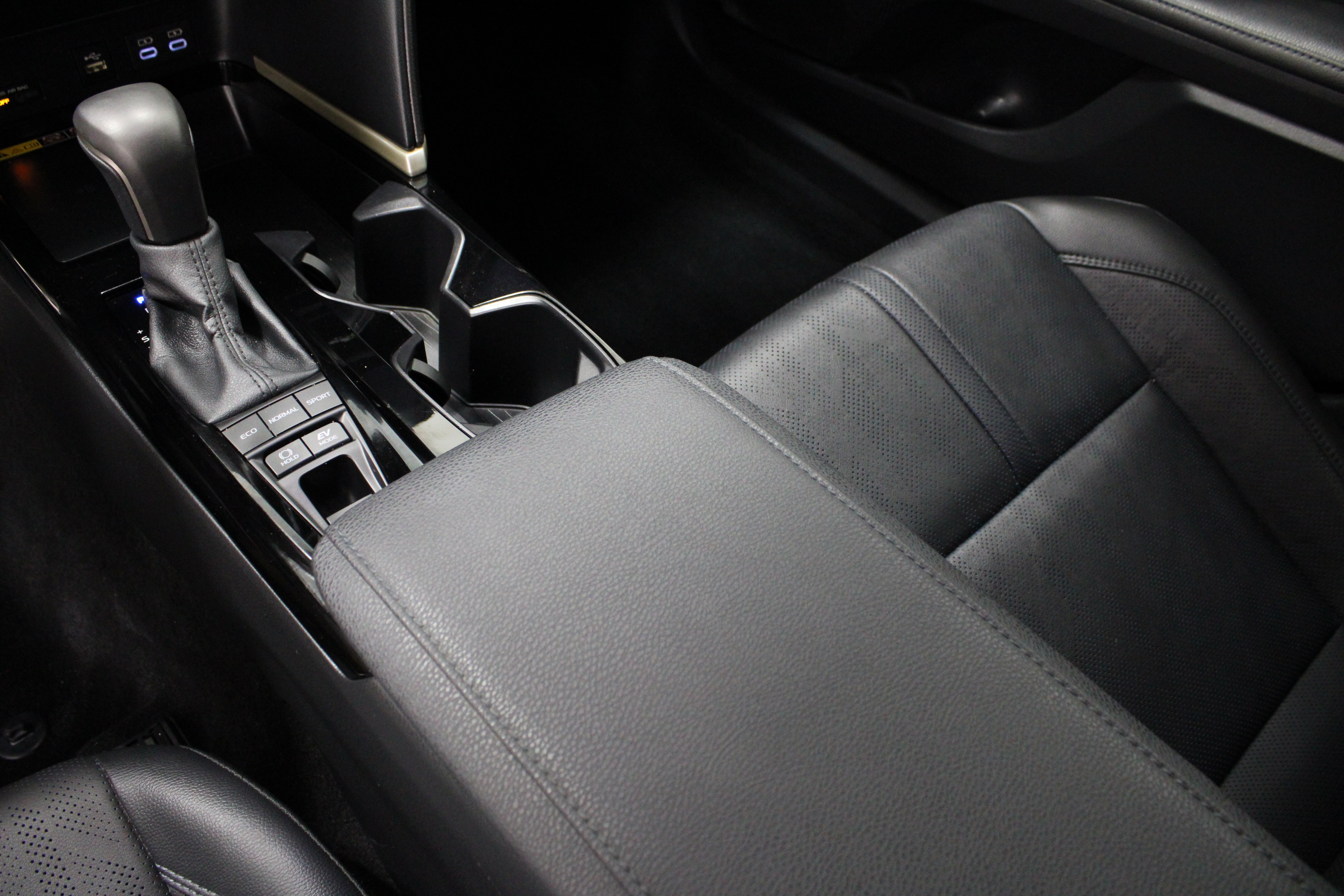 Certified 2026 Toyota Camry XSE FWD image 17