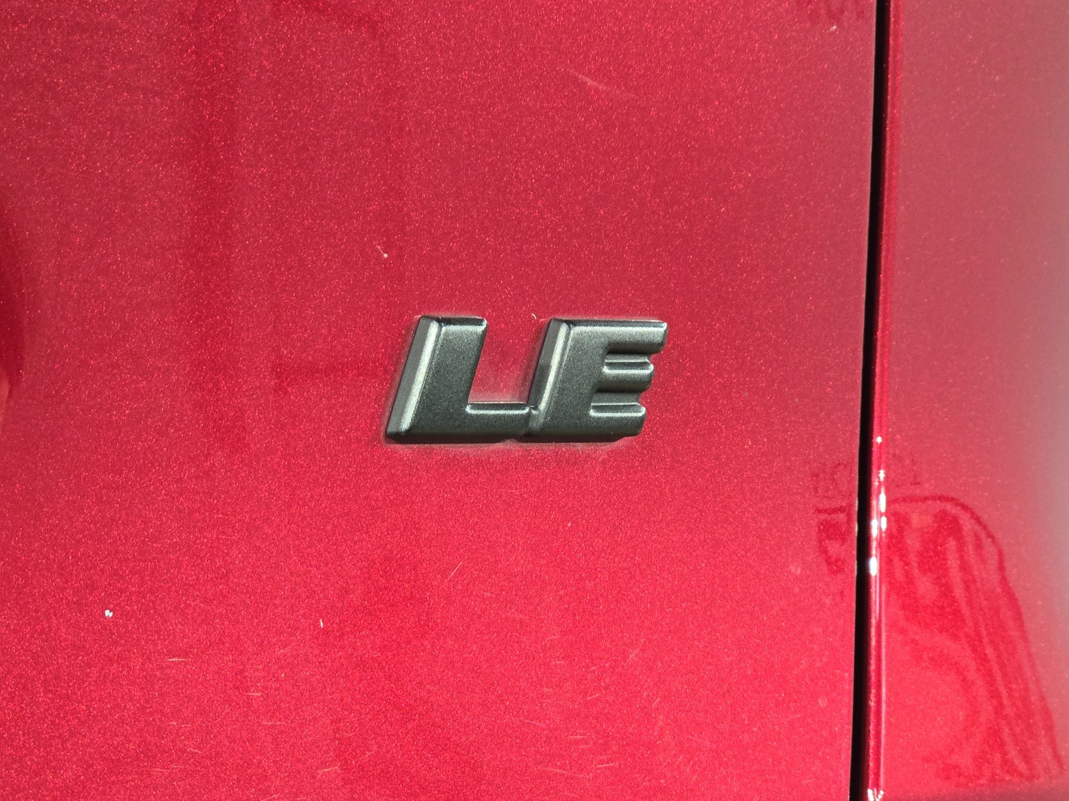 Used 2025 Toyota RAV4 LE FWD image 31