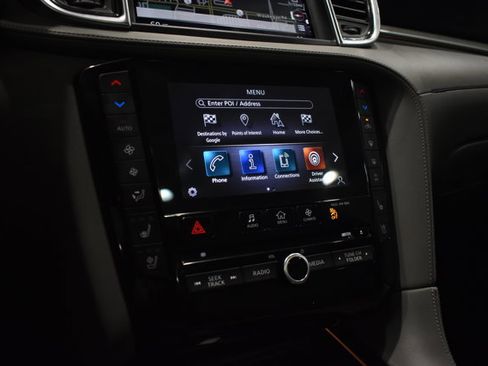 Used 2023 INFINITI QX50 Sensory image 22