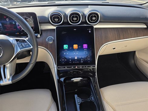 Certified 2025 Mercedes-Benz C 300 4MATIC Sedan image 18