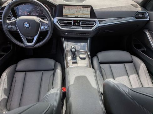 Used 2020 BMW 330i xDrive Sedan w/ Driving Assistance Package image 17