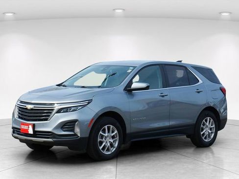 Used 2024 Chevrolet Equinox LT AWD/4WD image 2