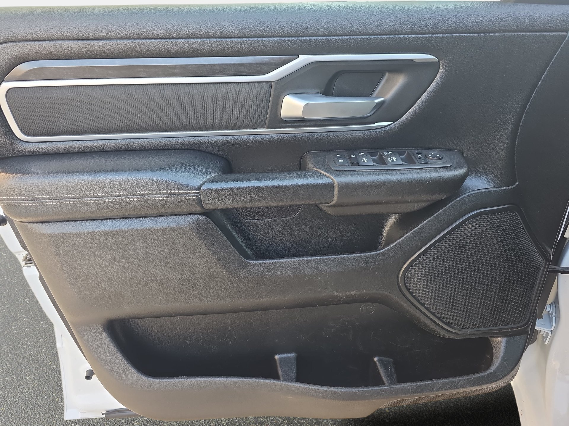 Used 2023 RAM 1500 Big Horn AWD/4WD image 25