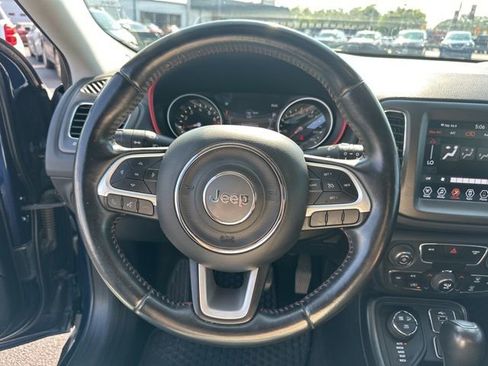 Used 2020 Jeep Compass Trailhawk image 12