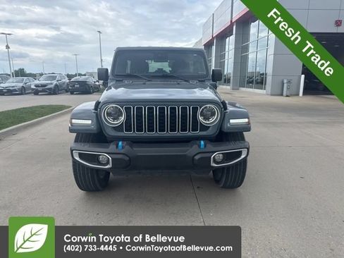 Used 2024 Jeep Wrangler Unlimited Sahara AWD/4WD image 14