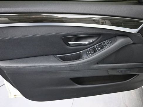 Used 2013 BMW 528i Sedan image 12