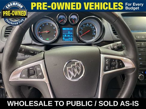 Used 2013 Buick Regal Premium FWD image 12