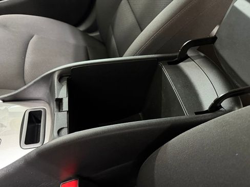 Used 2022 Chevrolet Malibu LS image 24