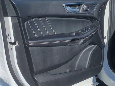 Used 2024 Ford Edge ST w/ Equipment Group 401A image 19