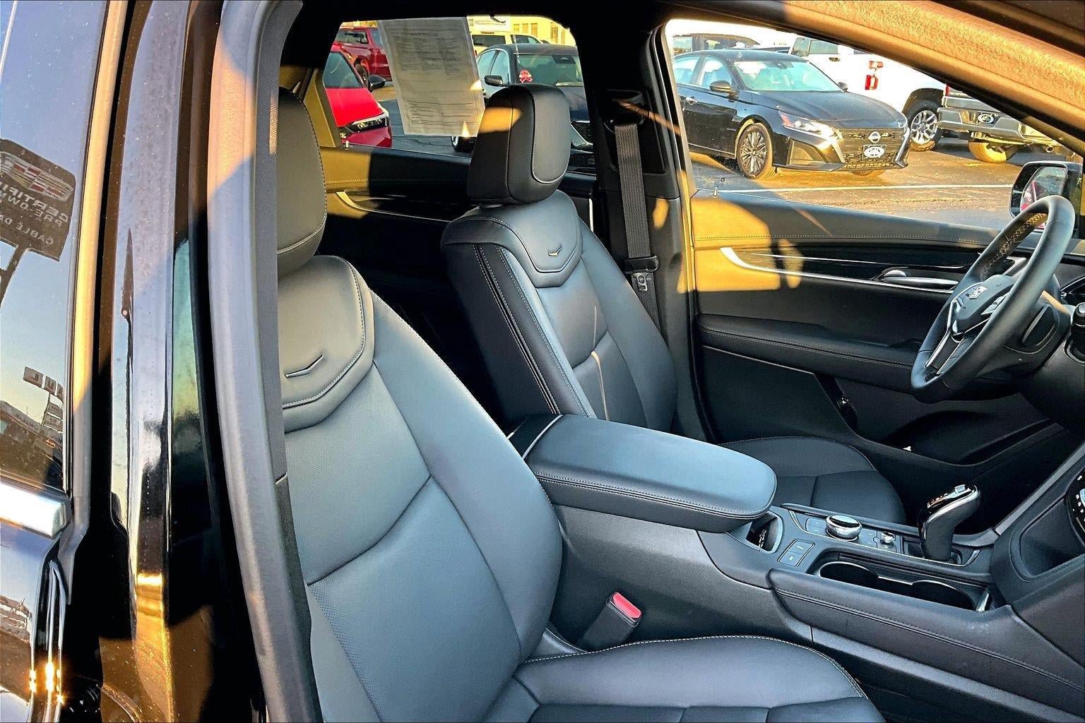 Certified 2026 Cadillac XT5 Premium Luxury w/ Driver Assist Package AWD/4WD image 7