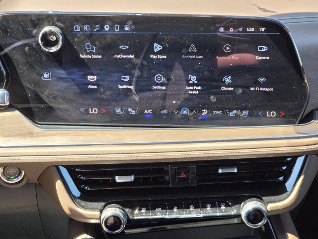 Used 2025 Chevrolet Tahoe High Country w/ Sun And Tow Package AWD/4WD image 13