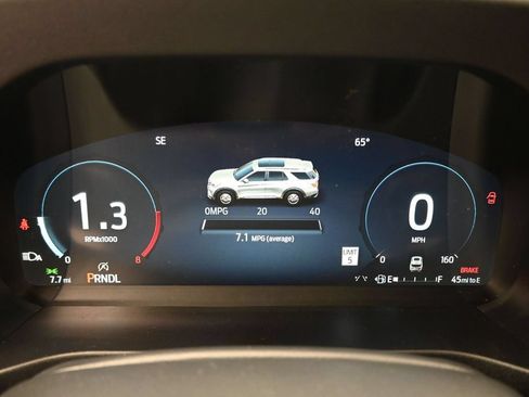 New 2026 Ford Explorer Active RWD image 12