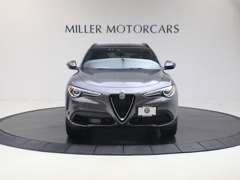 Used 2022 Alfa Romeo Stelvio Ti w/ Active Assist Plus Package image 11