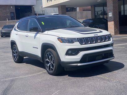 Used 2025 Jeep Compass Limited w/ Mopar Graphics Package