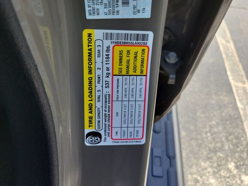 Certified 2025 Ford Bronco Outer Banks AWD/4WD image 30
